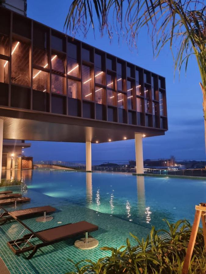 Luxury Couple Suites L Free Netflix L Massage Chair L Bathtub L Wifi 200Mbps L Town Area Bali Residence Malacca 外观 照片