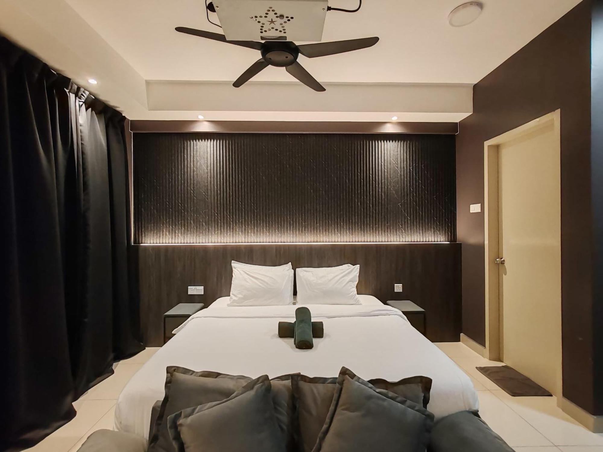 Luxury Couple Suites L Free Netflix L Massage Chair L Bathtub L Wifi 200Mbps L Town Area Bali Residence Malacca 外观 照片