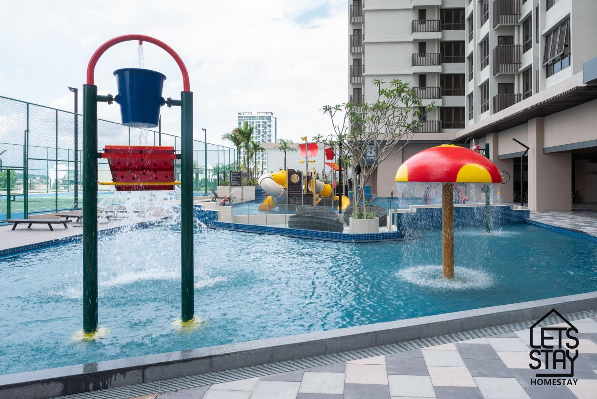 Luxury Couple Suites L Free Netflix L Massage Chair L Bathtub L Wifi 200Mbps L Town Area Bali Residence Malacca 外观 照片